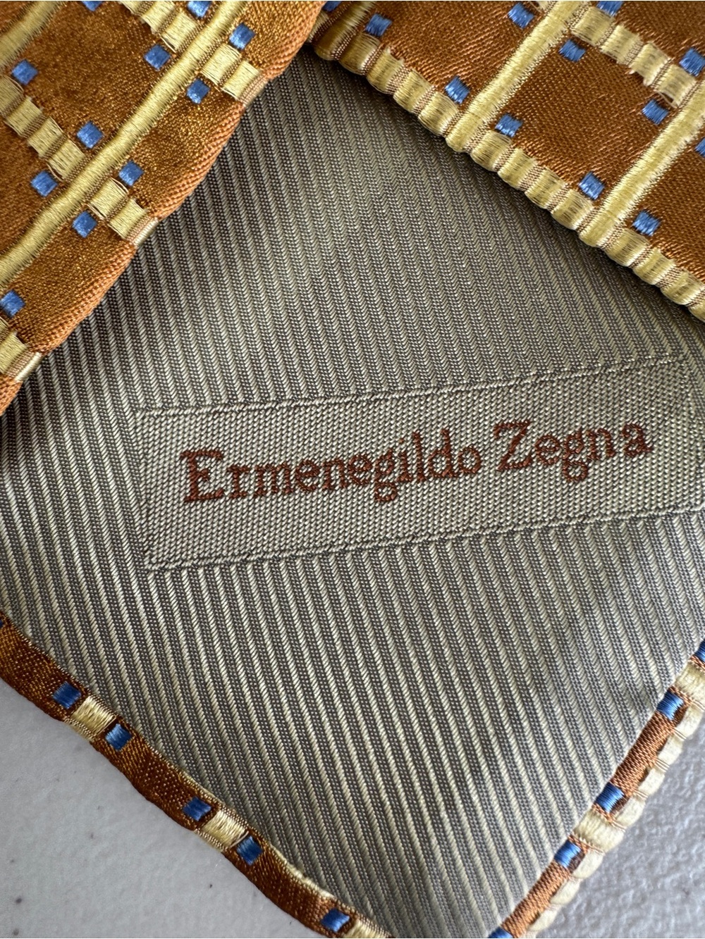 Ermenegildo Zegna Silk Necktie Gold Geometric Grid Luxury Designer Tie Classic - Picture 7 of 12